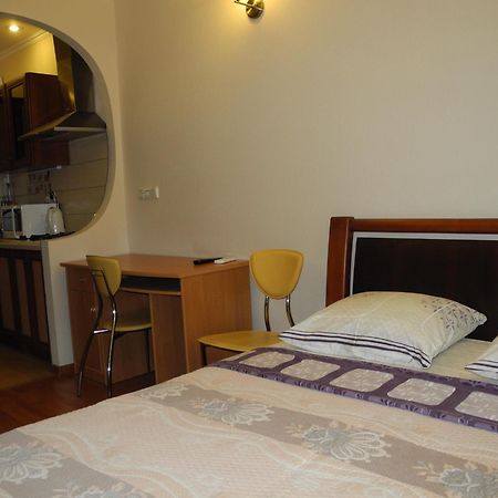 Comfortel Aparthotel Odessa Dış mekan fotoğraf